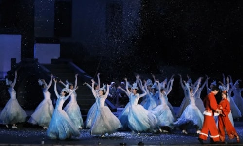 Four Seasons Zhouzhuang Four Seasons Zhouzhuang